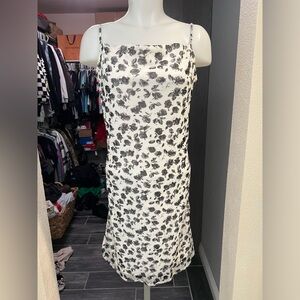 Newport News Black & White Roses Midi Dress